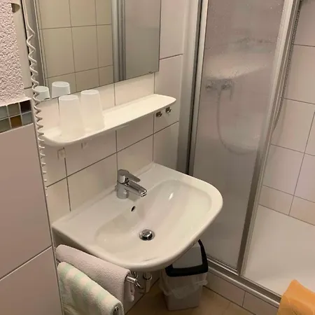 & Zum Fuerstengrund Gasthof *