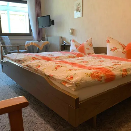 Gasthof & Zum Fuerstengrund *