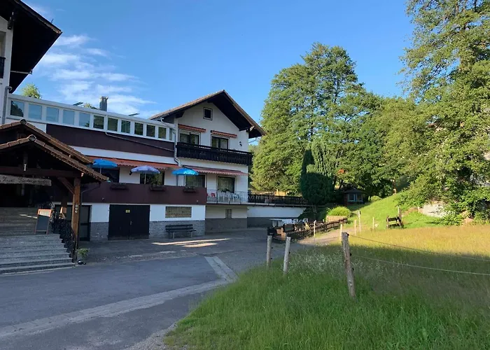 & Zum Fuerstengrund * Reichelsheim