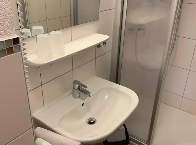 & Zum Fuerstengrund Penzion *